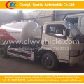 Les camions de Bobtail de LPF de Dongfeng 4 * 2 pour remplir réutilisent des camions de Bobtail de remplissage de LPG de 5.5cbm